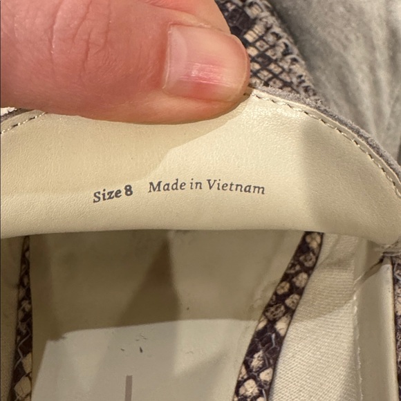 Dolce Vita Hardi  Snakeskin Loafers - Picture 6 of 7